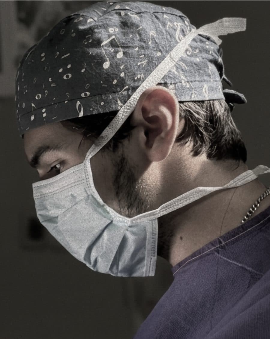 Cirugía plástica en Alicante y Madrid — resultados naturales